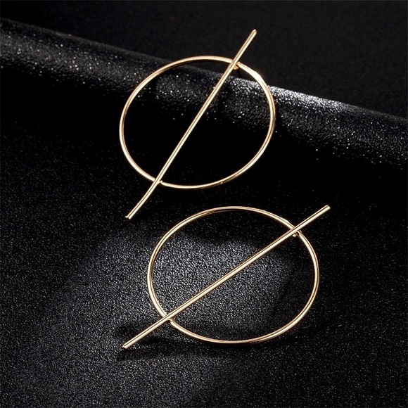 Any 2/$20! Large Gold Circle w/Vertical Bar Stud Earrings - Picture 3 of 6